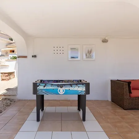 Villa Meretseger *