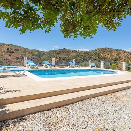 Villa Meretseger *